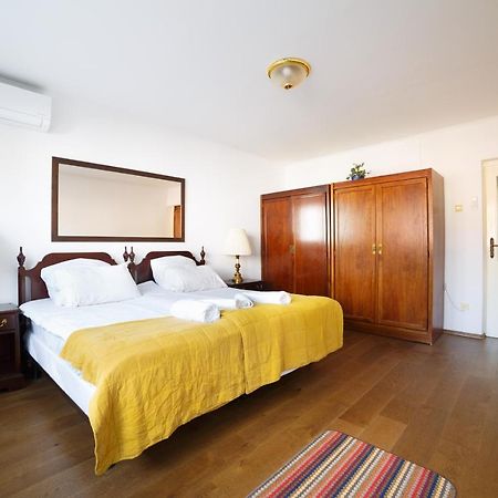 Apartamento Old Town Scharajevo - Free Parking SJJ Exterior foto